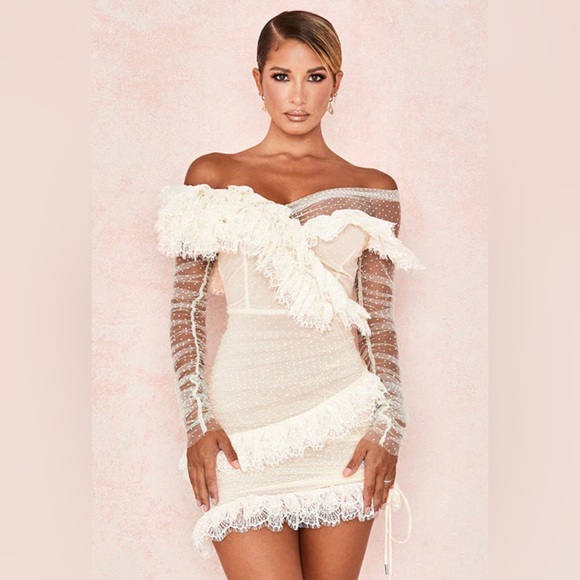 V Neck Long Sleeve Lace Wedding Mini Dress - Picture 1 of 4